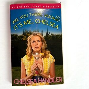 🍀 2 for $20 - Are You There, Vodka? It's Me, Chelsea Book - Like New